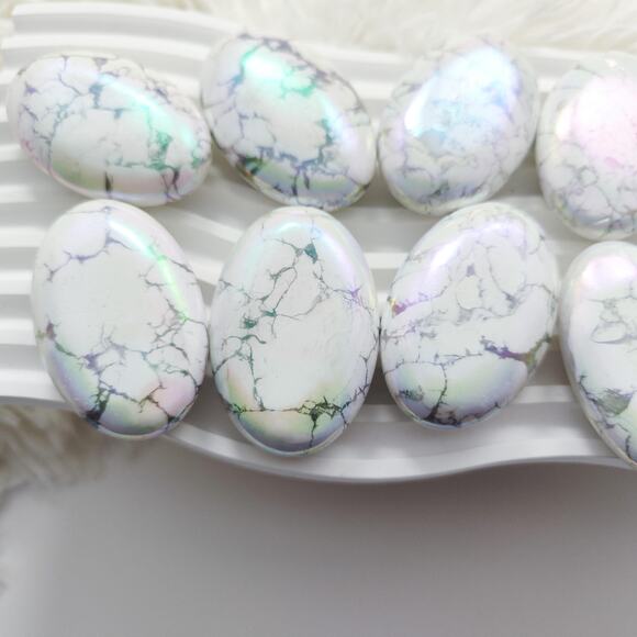 Aura Howlite Palm Stone Calming Crystals - Picture 5 of 10